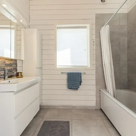 Semesterbostad Modern Summer House With Private Forest In Vejby